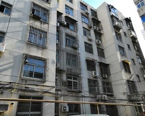 政七街丰产路单位家属院4楼全新装修拎包入住
