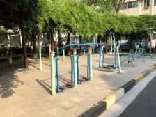 万达广场+飞机户型+2000年芳龄,中间楼层