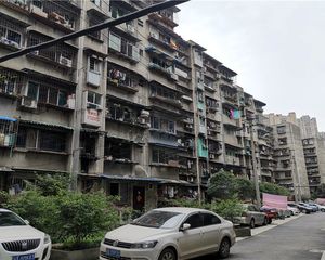 长天路12号2室1厅东南