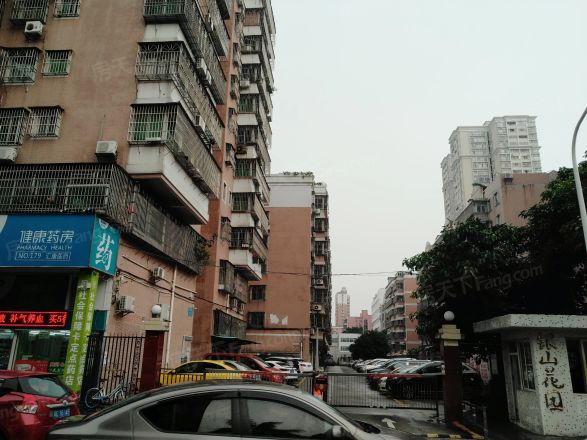 银山花园实景图