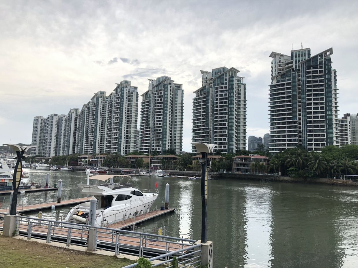 鸿洲时代海岸