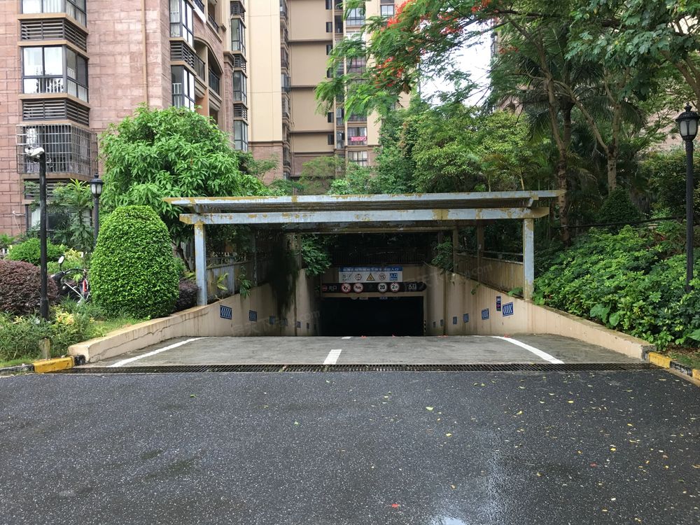 小区相关图