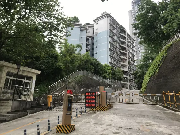 广播电视大学翠苑小区实景图