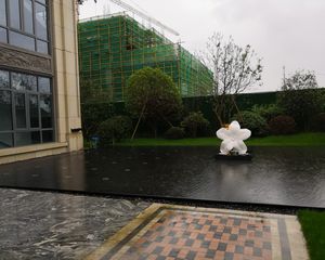 凯宇海德公园3室2厅东南