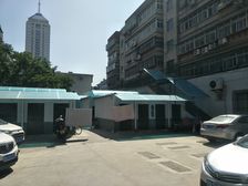 精装婚房中间楼层一天未住近地铁和谐省立医