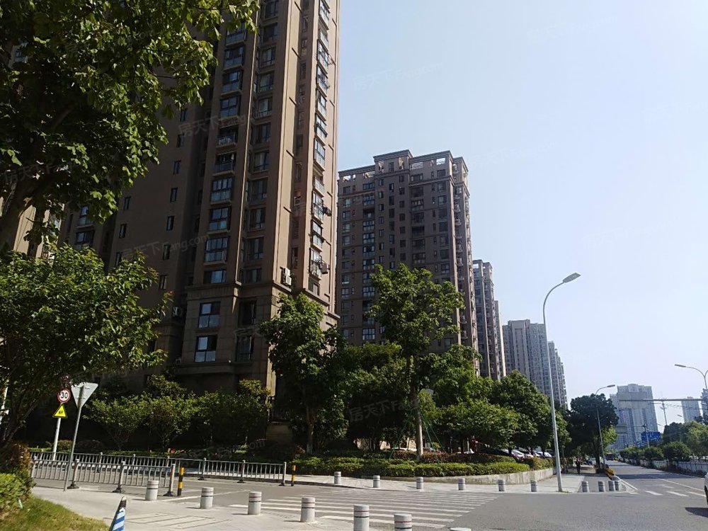 小区相关图