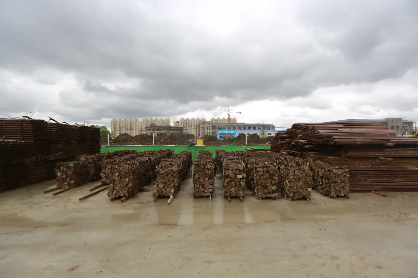 62 / 265 工地物料摆放图