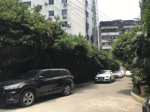 鼓楼洞街7号院实景图