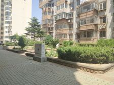 四马路家家悦 楼上 精装小三居,拎包入住,封闭小区!