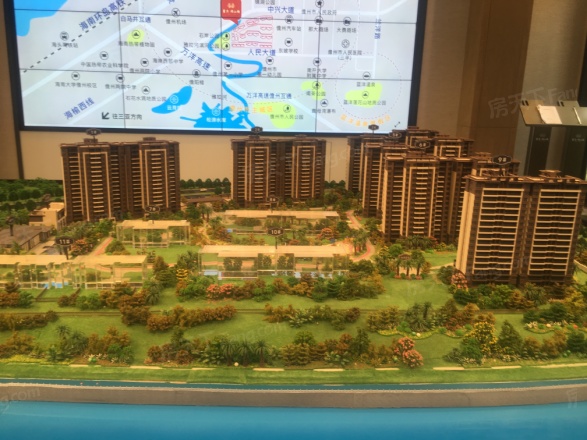 富力阅山湖实景图