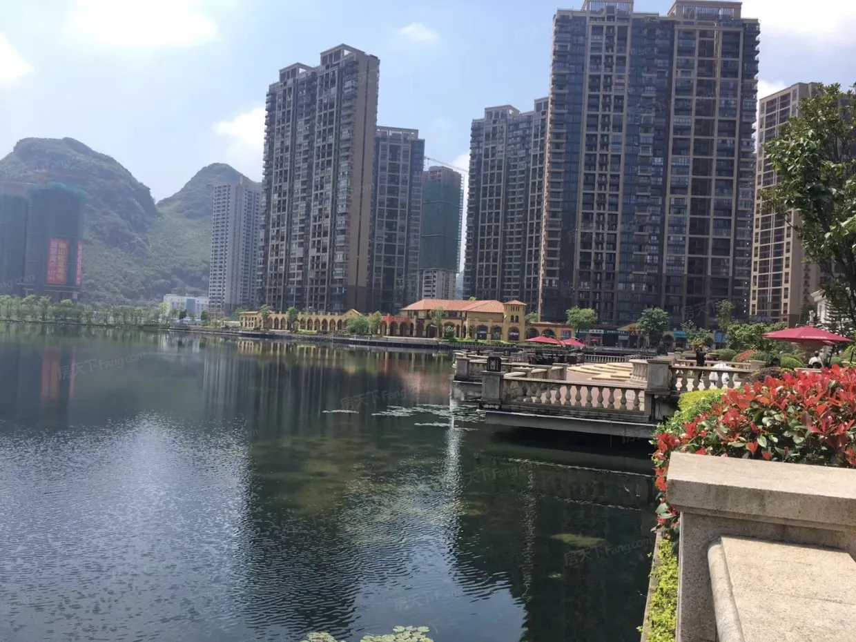 花样年麓湖国际社区
