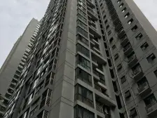 带露台,价格可以谈