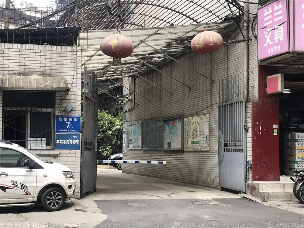 小区相关图