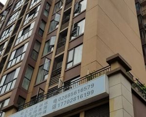 佳兆业8号2室2厅西