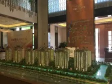 电梯房,一门关,客厅带阳台,品质小区,环境优美,精装修