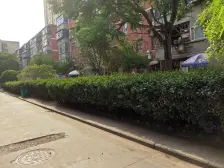 颖河路50号院,低楼层,双气两室,干净整洁,可按揭