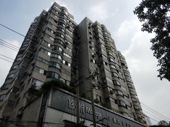 天府公寓实景图