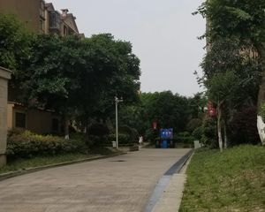 香博城 3室2厅 南