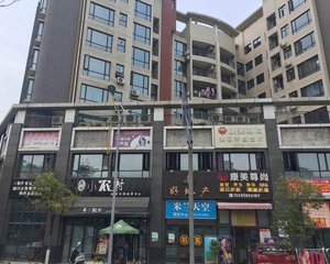 米兰天空,精装大两房,业主诚意出售