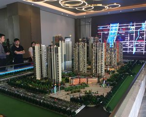 凯宇海德公园4室1厅南