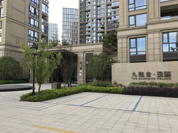 九龙仓珑玺