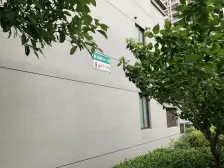 15年次新小区 全南 电梯房 停车位足