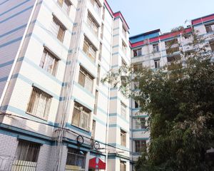 小菜园旁盘龙江畔76港小区2室2厅