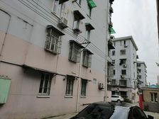 近地铁,通风好产权清晰,家具全送新上房源