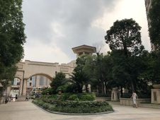 旁东逸湾花园 楼下r1地铁湿地公园站,东莞大朗大朗东逸湾花园二手房