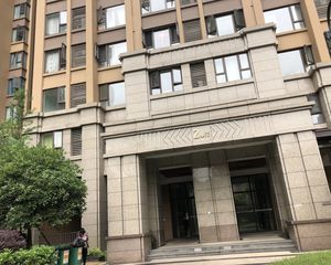 嘉祥瑞庭南城2室1厅西南