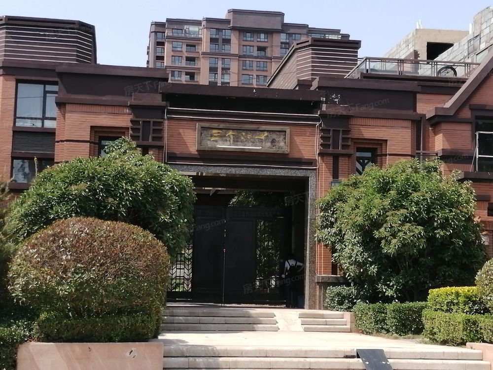 小区相关图
