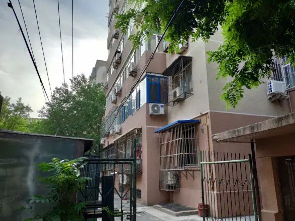 东直门外大街实景图