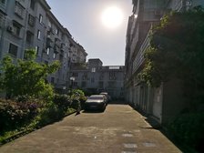 新灵峰南区两房两厅一厨一卫采光好