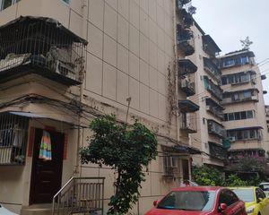 东光街9号3室1厅南北