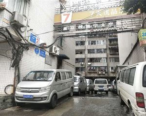 古卧龙桥街12号3室1厅南