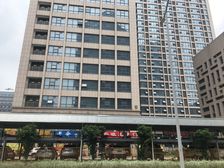 领峯国际1室1厅北