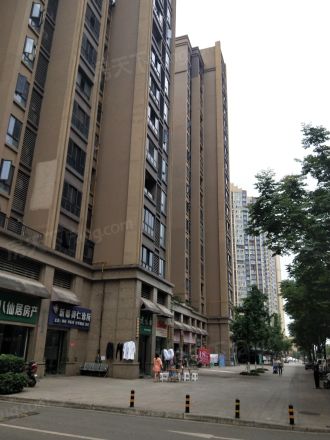 保利城一期实景图