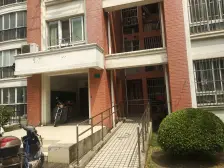 中环内+精装小复式+南北通+拎包入住+停车方便