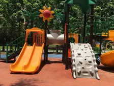 大学城 新鸥鹏泊雅湾五房320万