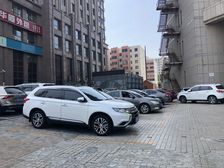 层高4.8米复式精装南向采光很好小房出售