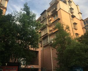 边户三房 步梯2楼 采光佳 全明户型 配套齐全