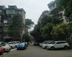 太平盛世B区2室1厅西南