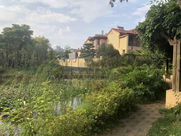 奥宸橙郡别墅实景图