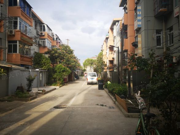 板桥南村东实景图