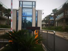 中创区金地国际5.5米层高诚心出售地铁口