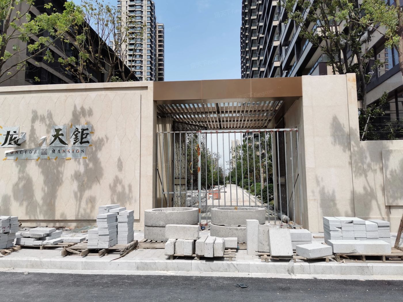 龙湖天钜图片相册,龙湖天钜户型图,样板间图,装修效果图,实景图-杭州房天下