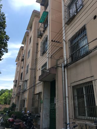 曹建路201弄小区实景图