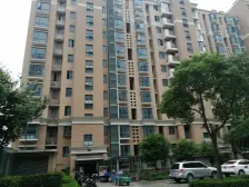 悬珠花园华谊兄弟旁总价低满五 两房