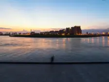 河畔新世界 3室2厅 西南