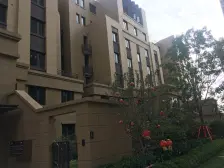 业主诚心卖,看房方便,小区环境好,人车分流